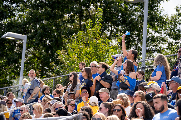 Homecoming_2026_400