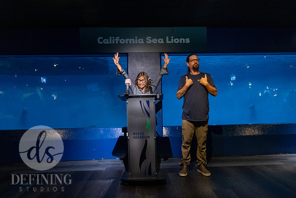 Deaf_Day_Aquarium-020