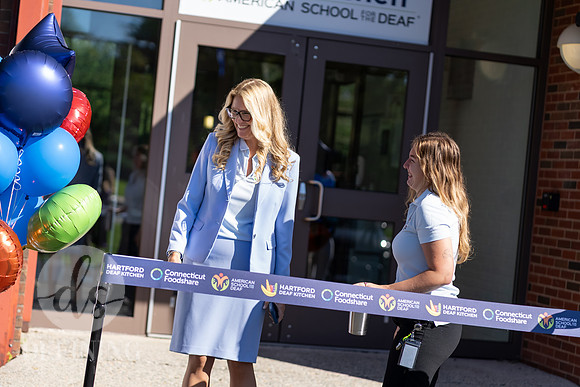 RibbonCutting_FoodPantry-044