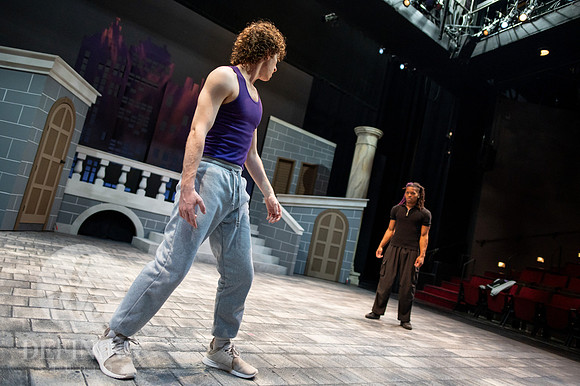 Breakdancing_Shakespeare_026