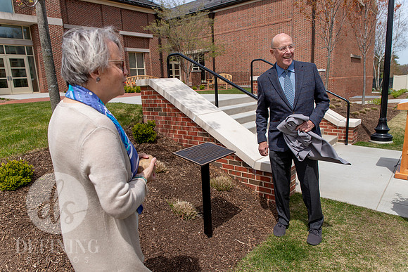 Weigel_Terrace_Dedication_098