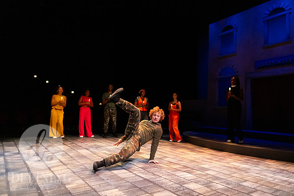 Breakdancing_Shakespeare-261