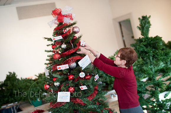 Womans_Committee_Tree_Decorationg_64