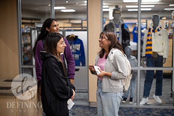 Commuter_Lounge-Town_Hall_090