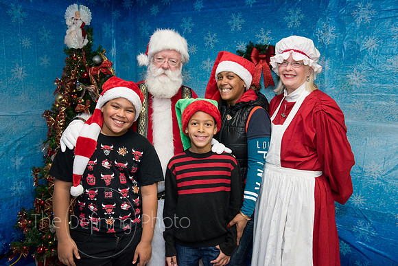Compass_Holiday_Dinner_180