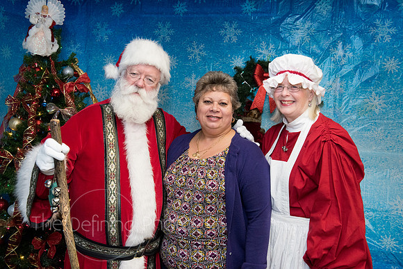 Compass_Holiday_Dinner_200