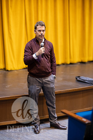 Commuter_Lounge-Town_Hall_136
