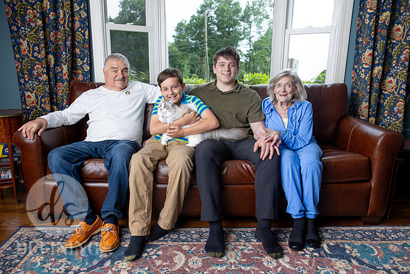 Holzer_Family_11