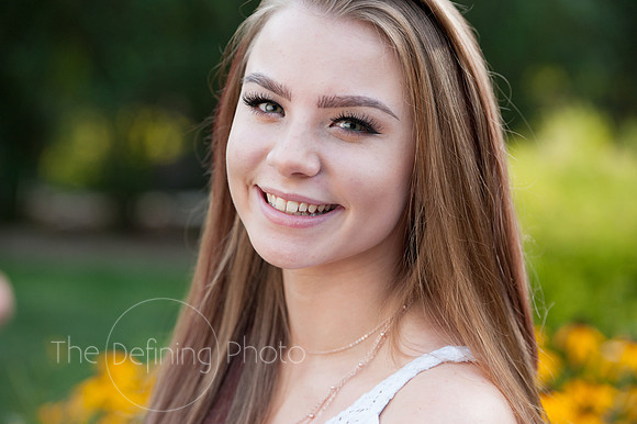 Amber_Pelletier_Senior_Portraits_10