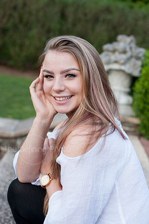 Amber_Pelletier_Senior_Portraits_14