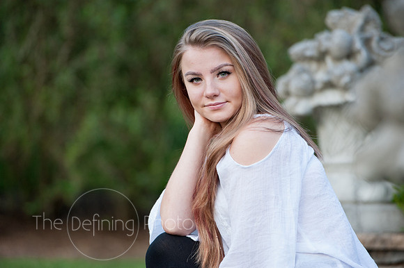 Amber_Pelletier_Senior_Portraits_17