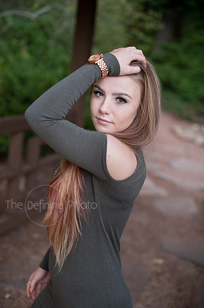 Amber_Pelletier_Senior_Portraits_27
