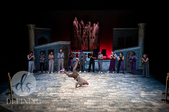 Breakdancing_Shakespeare_224