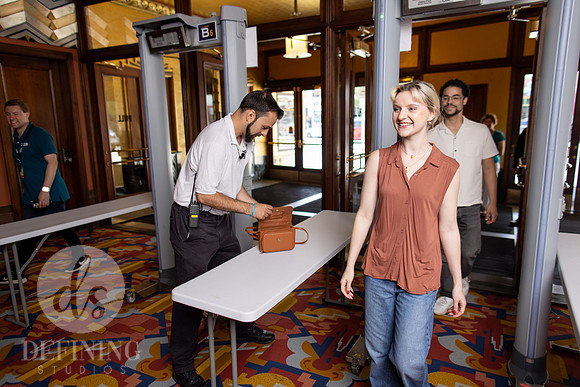 Warner_Theater_Promo_114