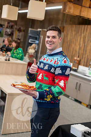 Ugly_Sweater_Lunch-058