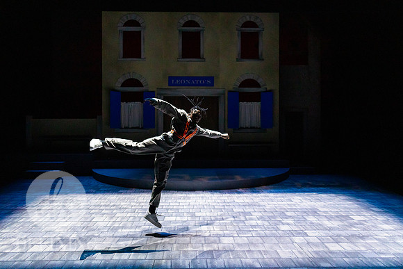 Breakdancing_Shakespeare-239