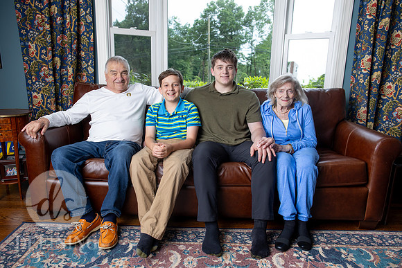 Holzer_Family_10