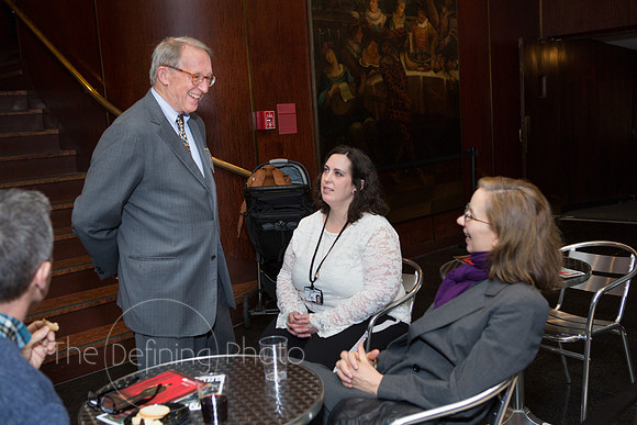Lecture_by_Andrea_Fraser-18