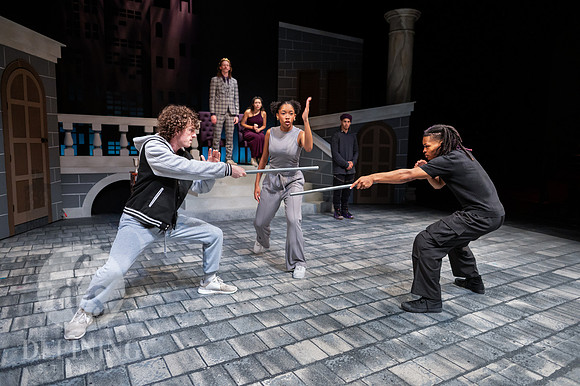 Breakdancing_Shakespeare_205