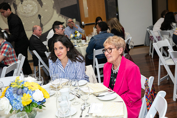 Annual_Faculty_Awards_082