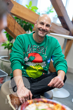 Ugly_Sweater_Lunch-076