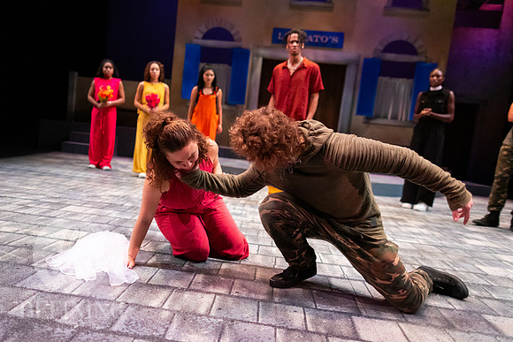Breakdancing_Shakespeare-196