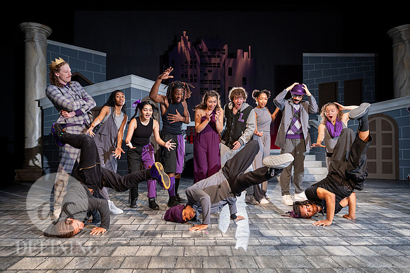 Breakdancing_Shakespeare_244
