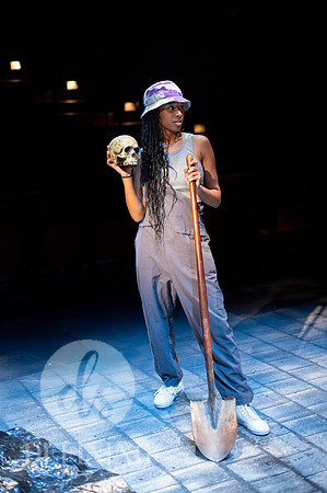 Breakdancing_Shakespeare_187