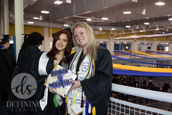 UNewHaven_2024_CommecementD3_055