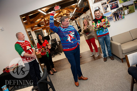 Ugly_Sweater_Lunch-090