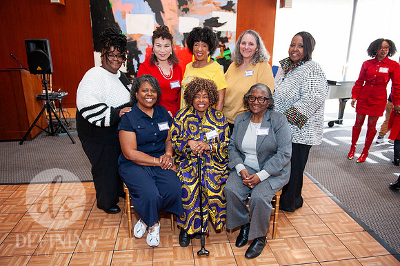 Exceptional_Women_086