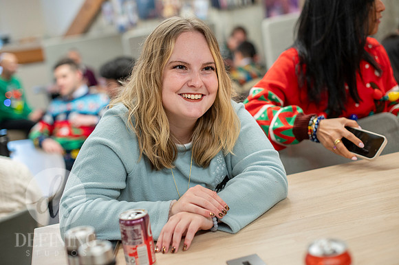 Ugly_Sweater_Lunch-080