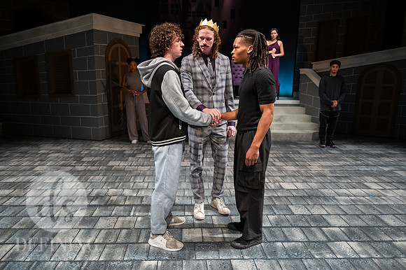 Breakdancing_Shakespeare_202