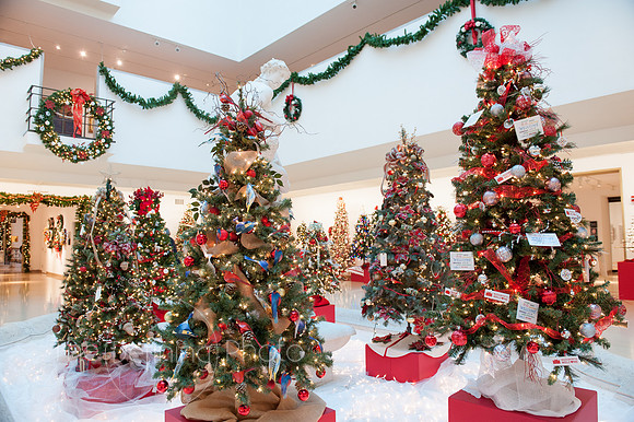 Festival_Of_Trees_050