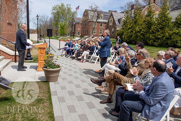 Weigel_Terrace_Dedication_088