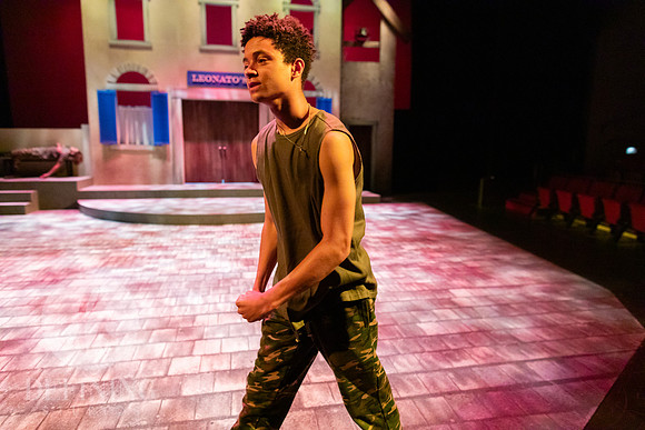 Breakdancing_Shakespeare-083