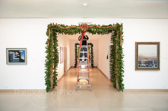 Womans_Committee_Tree_Decorationg_27