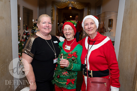 Wadsworth_Holiday_Social_117