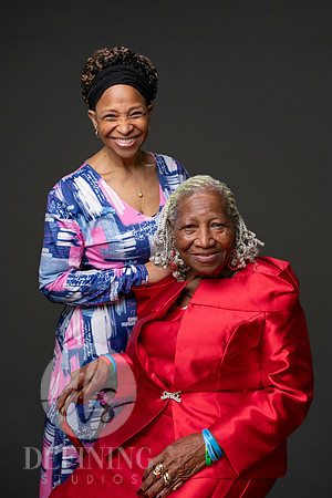 Ann_Marie_Alcide_with_Family_2