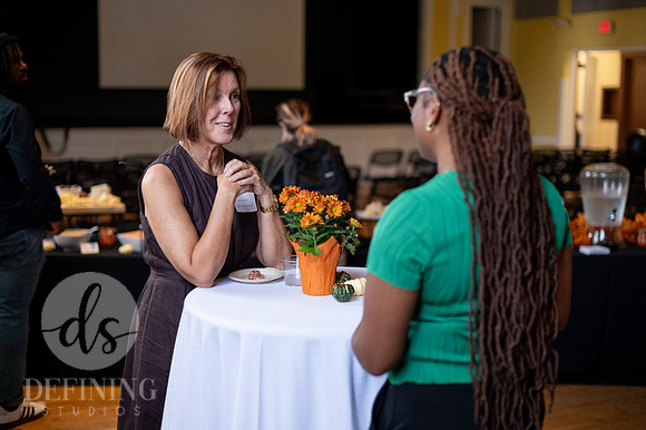 Mock_Networking_085
