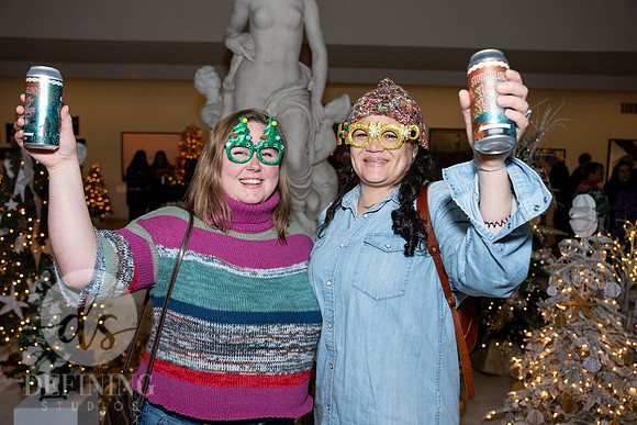 Wadsworth_Holiday_Social_112