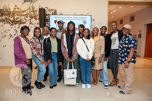 Hartford_Youth_Art_Ren_137