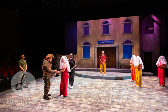 Breakdancing_Shakespeare-267