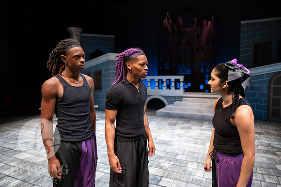 Breakdancing_Shakespeare_145