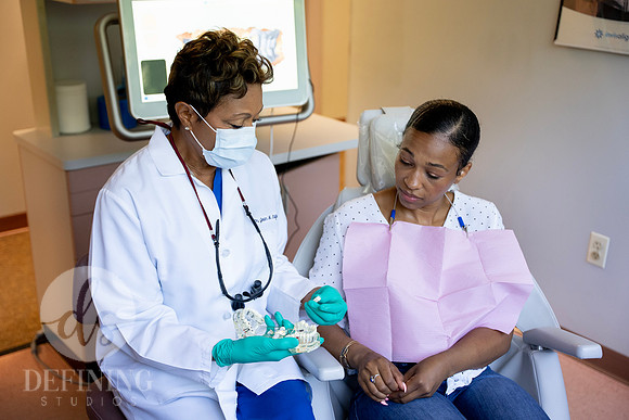 Dr_Lafayette-100