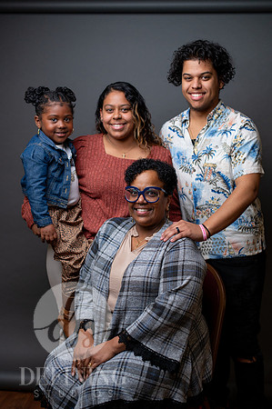 Idalis Ramos &_Family_Jadzia_Jose_&_Zaviana_1