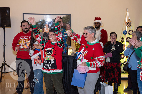 Wadsworth_Holiday_Social_107