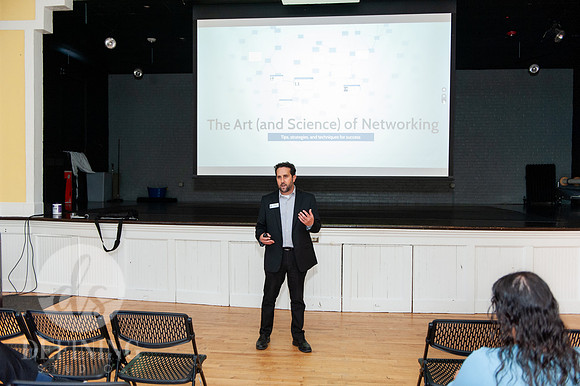 Mock_Networking_011