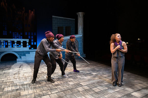 Breakdancing_Shakespeare_043