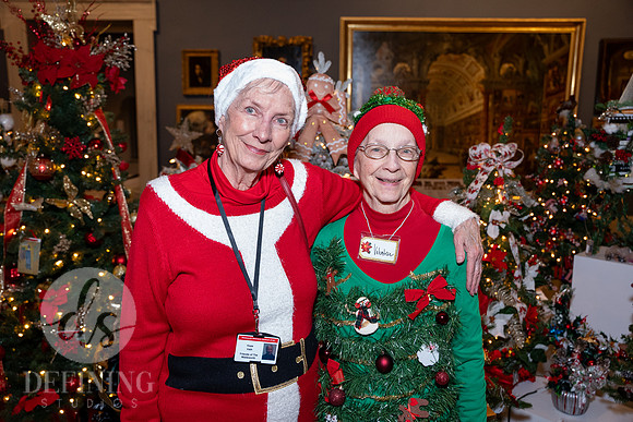 Wadsworth_Holiday_Social_049